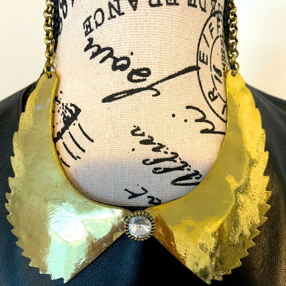 Costume necklace